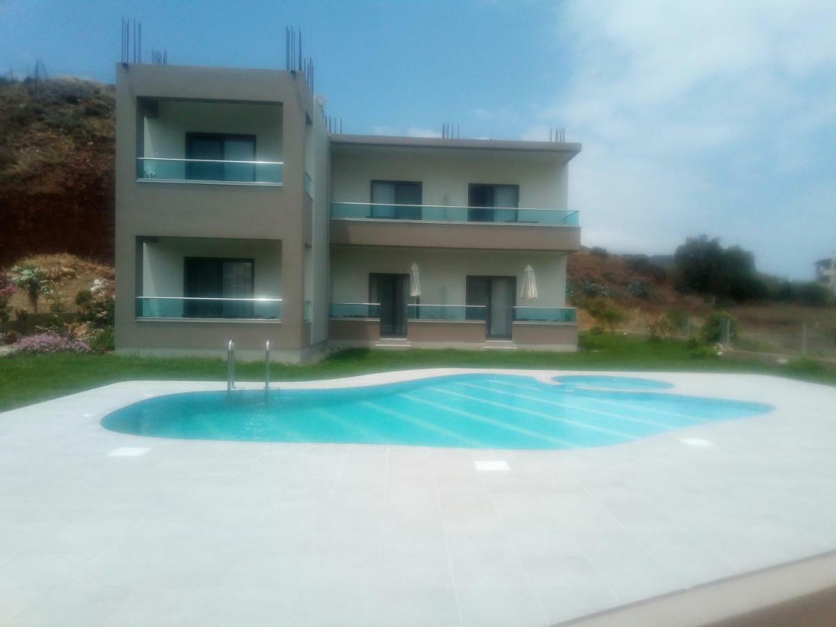 Efrilias Studios & Apartments Kíssamos Eksteriør bilde